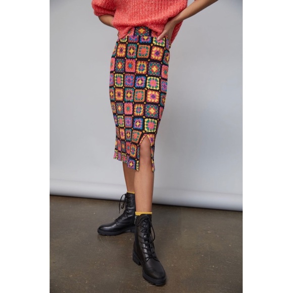 FARM Rio Kaylee Knit Midi Skirt - Picture 2 of 12